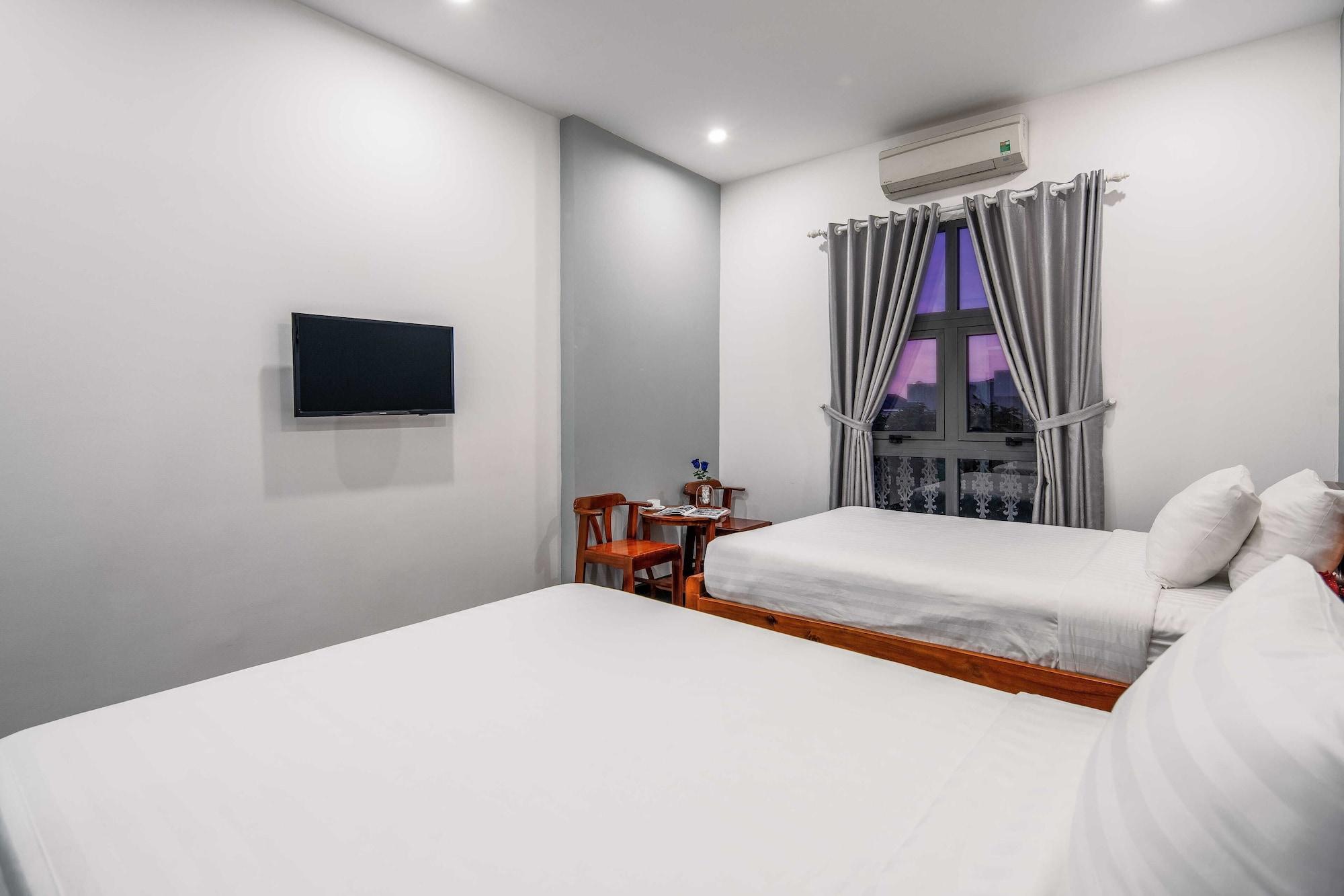 Bamboo Hotel Da Nang Exterior photo
